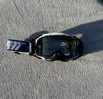 Motocross Brille Leatt Velocity 6.5 mit Doppelbeschlagschutzglas