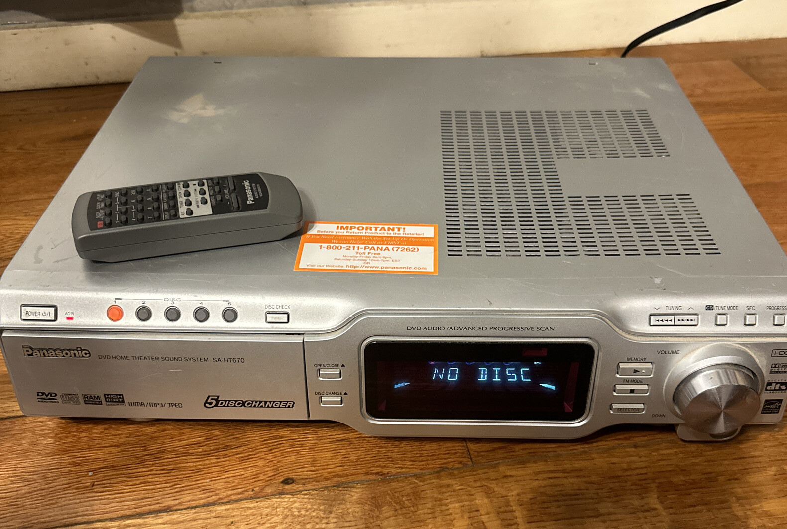 Panasonic SAHT670 DVD Home Theater Sound System 5 Disc Changer REMOTE