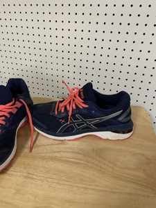 asics gt 2000 7 women's size 8.5