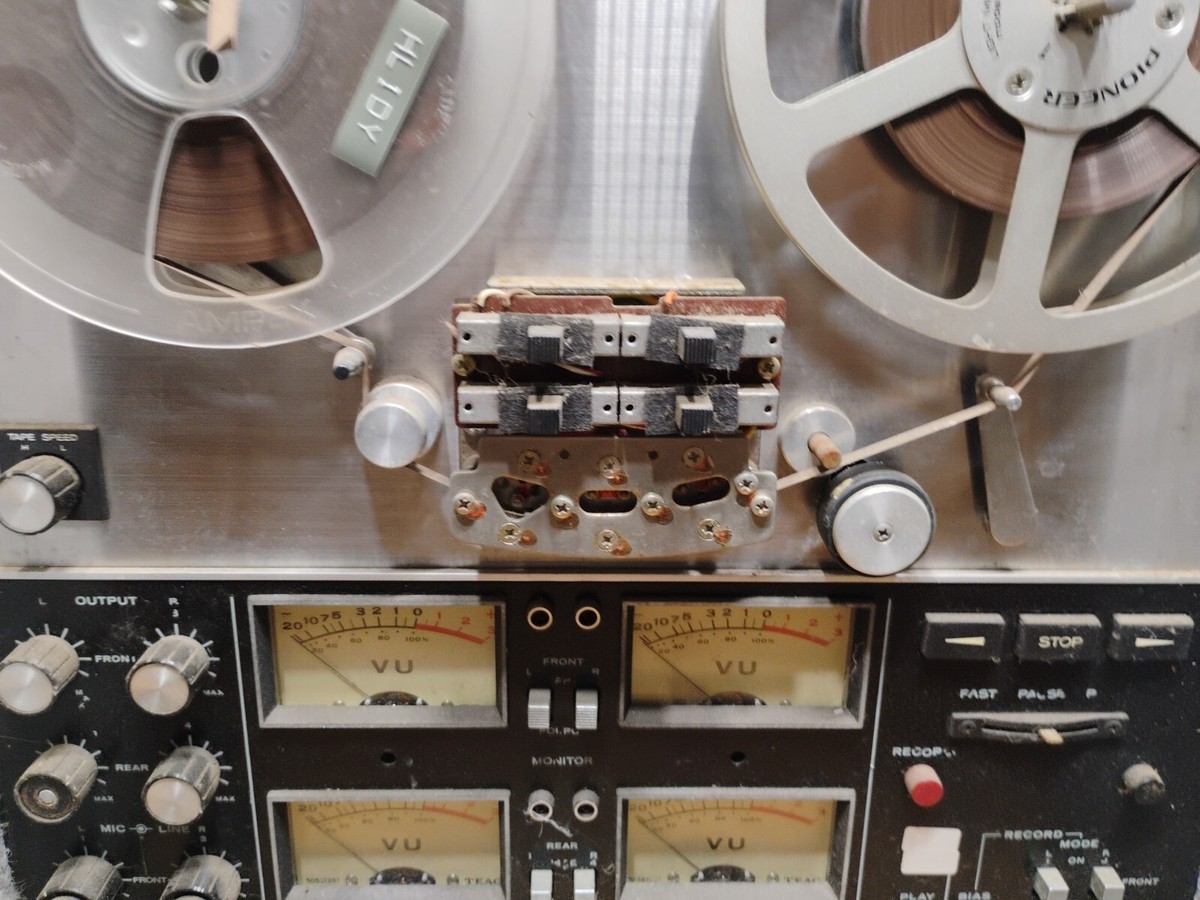 TEAC A-2340 SIMUL-SYNC 4 Channel Stereo Tape Deck Reel-to-Reel