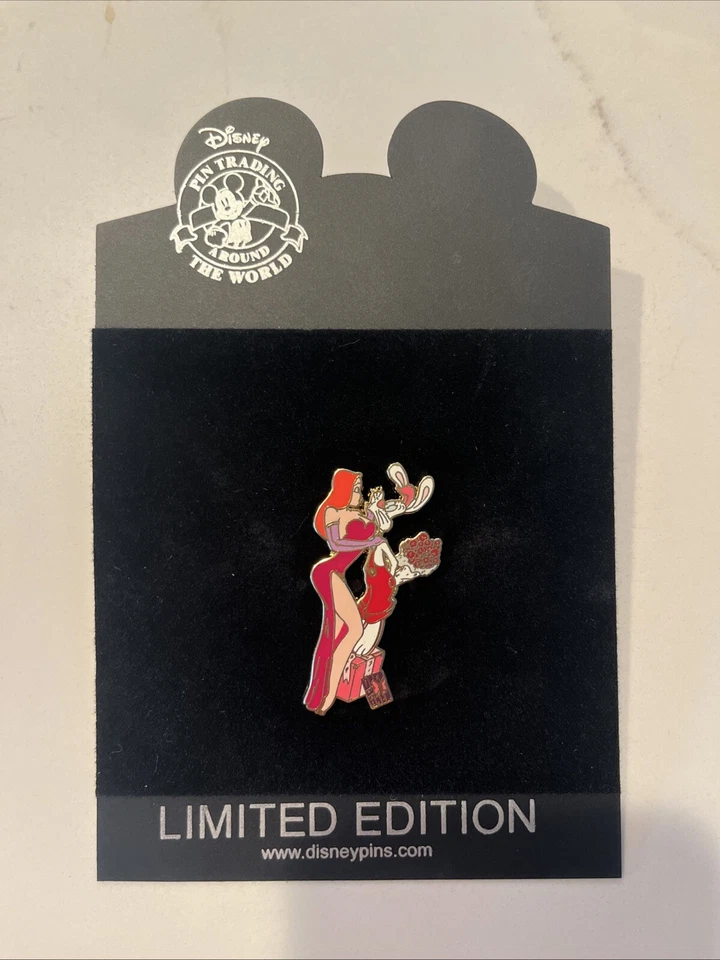 DS Disney Jessica & Roger Rabbit Kissing Valentines Day 2007 LE 250 Pin - Image 2 of 4