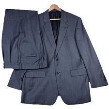 Jos A Bank Signature 2 Piece Suit Mens 43L/36W Gray Plaid 100% Wool Jacket Pants