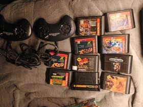 Sega MK-1631 Genesis 1 Console System 10 Games 2 Controllers All Cords Read