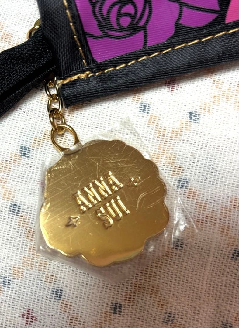 Anna Sui Rose Pattern Pouch Zip Compact Used - image 5