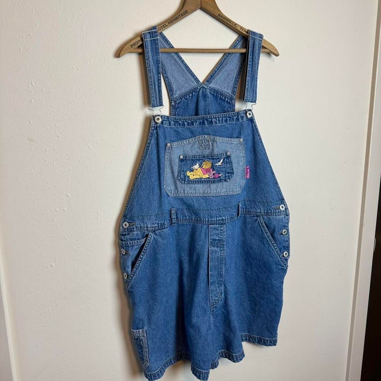 Vintage 1990s Winnie The Pooh Overall Shorts Disn… - image 5