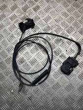 Mercedes-Benz CLS C218 X218 2012 bonnet hood lock catch A2048800260 POR23522