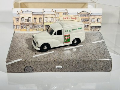 Corgi Classics 1/43 Scale D957 Morris 1000 Van - 7 Up - Boxed