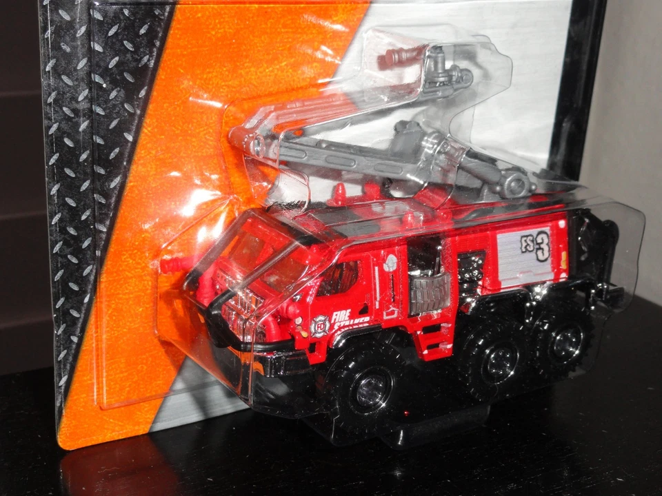 MATCHBOX 2013 ON A MISSION REAL WORKING PARTS FIRE STALKER DIECAST VEHICLE - Image 2 of 4
