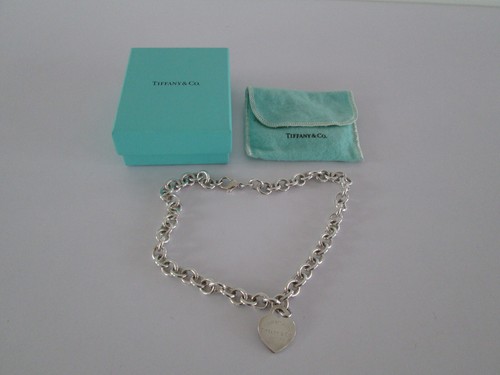 TIFFANY & CO HALLMARKED STERLING SILVER RETURN TO HEART NECKLACE PENDANT 15.75"