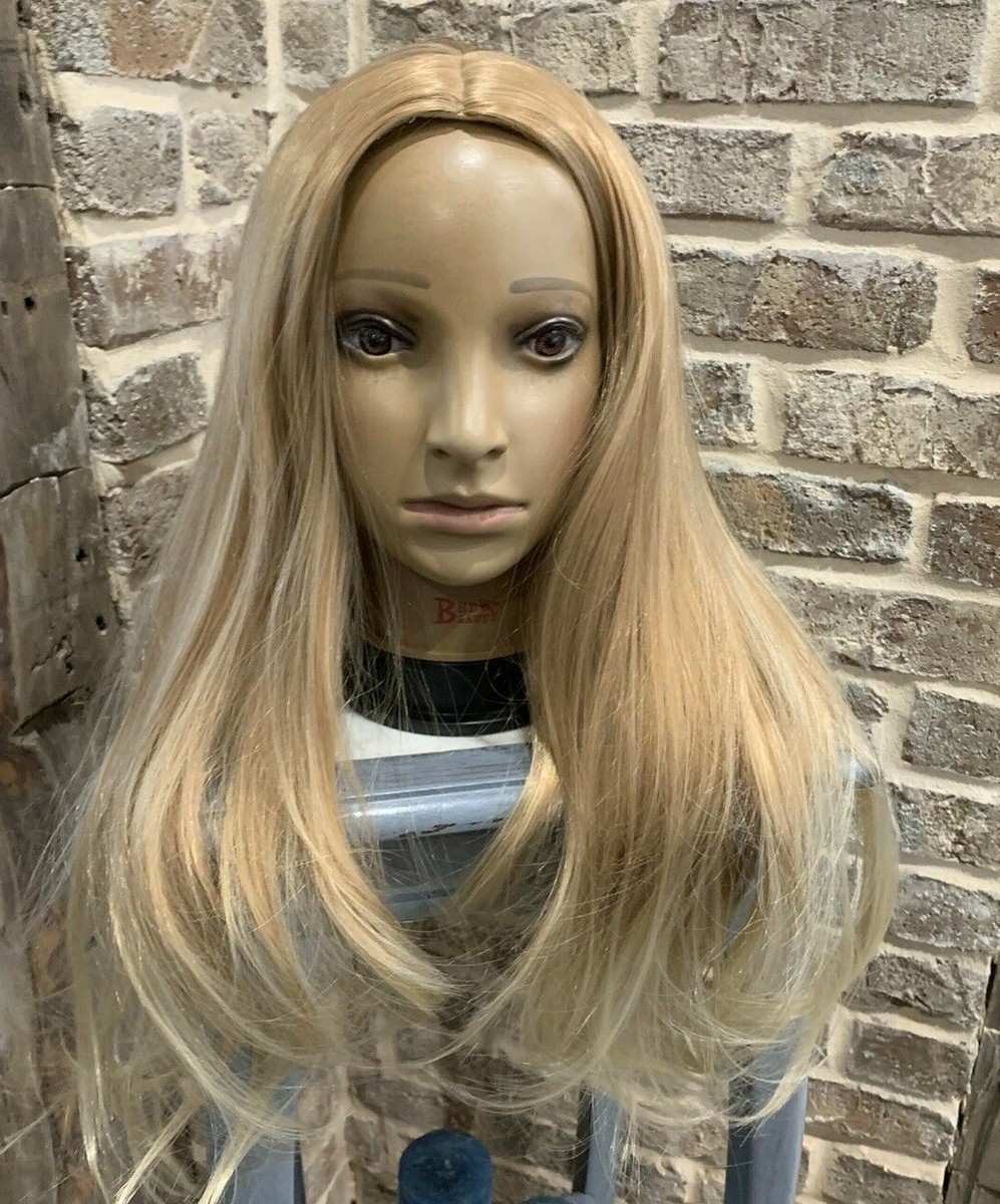 NWOT blonde wig Wig NWOT Platinum Blonde Soft Roots Lace Front main image 4