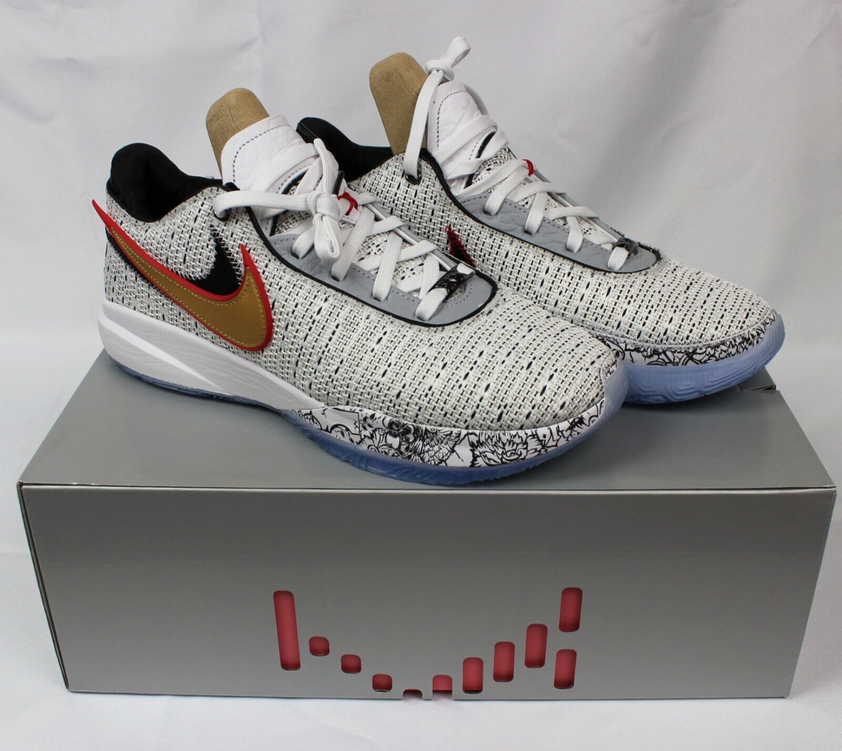 Nike Lebron 20 ブラック/ホワイト 楽天市場】【お取り寄せ商品】NIKE LEBRON 20 WHITE/BLACK