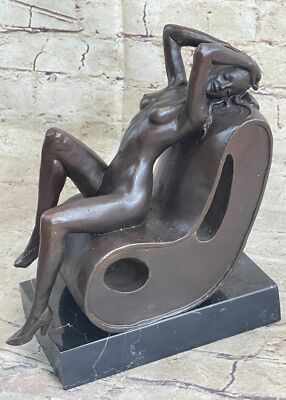 Signed Original Raymondo Nude Lady Sun Bath Bronze Sculpture Handmade Figurine