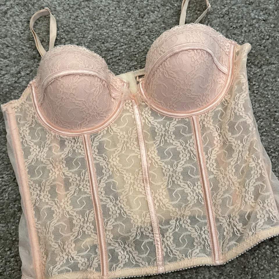 Ambrielle Bra Corset Top Light Pink Lace Y2K VTG Size Medium - Image 4 of 4