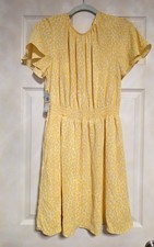 Michael Kors Women's Cheetah Print Dandelion Yellow Smocked Waist Dress Medium.