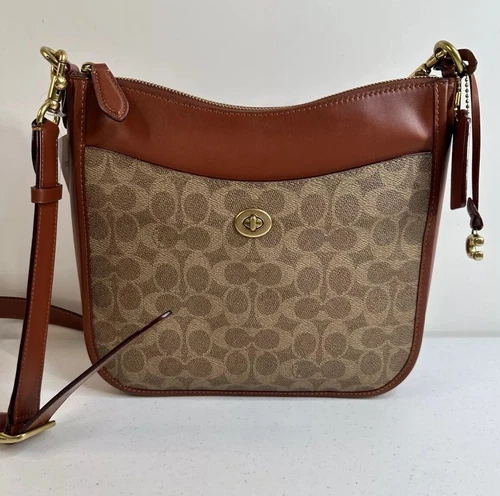 Borsa a tracolla Coach Chaise in tela firmata marrone ruggine nuova con etichetta C8487