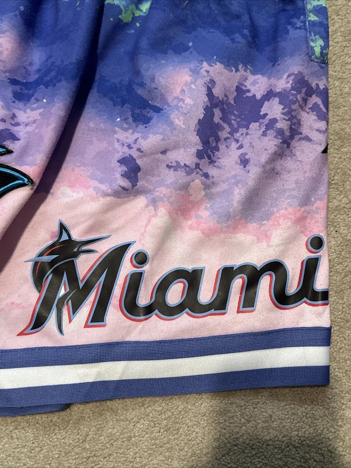 Pro Standard Miami Marlins Team Classic Men's S Multicolor Basketball Shorts. - Image 4 of 4