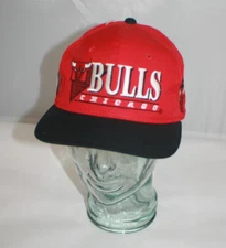 Youngan NBA Chicago Bulls Officially Licensed Snapback Hat Cap Rare Vntg NEW