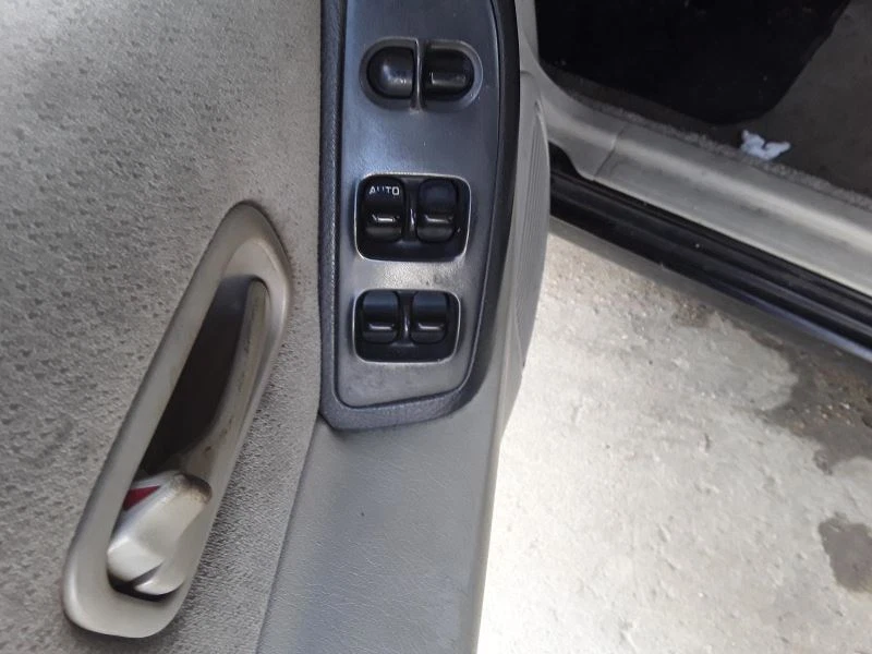 Radiator Fits 93-97 ALTIMA 985649 Foto 3 de 4