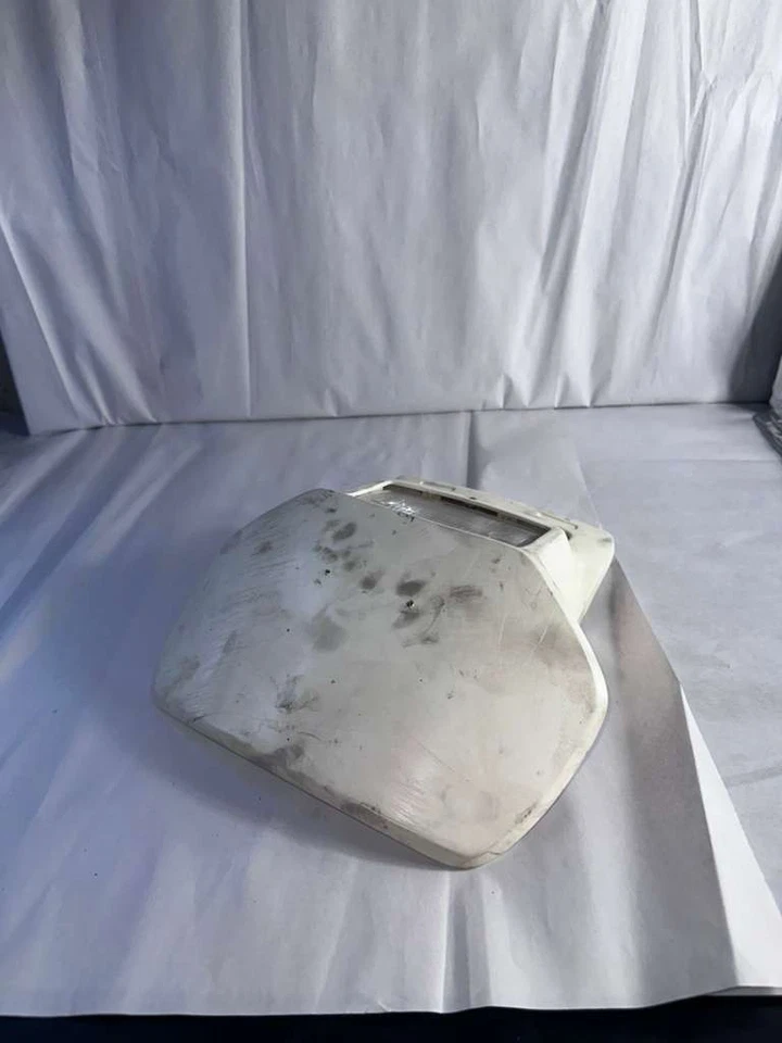 Yamaha TT600N 1985 OEM Vintage lente de plástico cuerpo, faro 34 k-84111-01-00 Foto 4 de 4