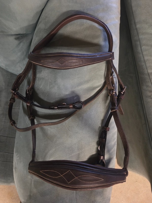 SmartPak Wellfleet padded ergonomic monocrown bridle cob size