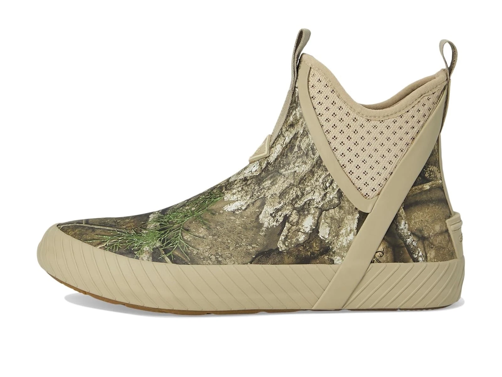new men's 8 sperry cutwater deck shoes/Boots realtree camo olive