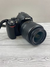 Nikon D3000 DSLR - 10.2MP - 18–55 mm kit lens (AF‑S DX 18–55 mm f/3.5‑5.6) VR