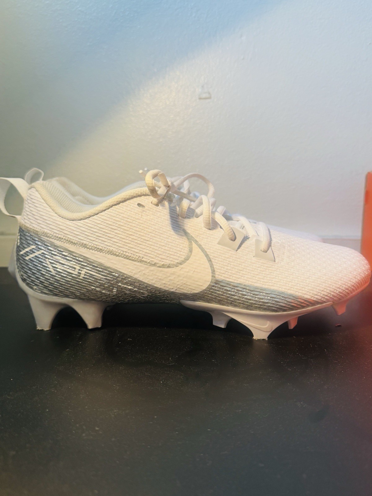 Nike Vapor Edge Speed 360 2 Soccer Cleats White Men’s US 9 D