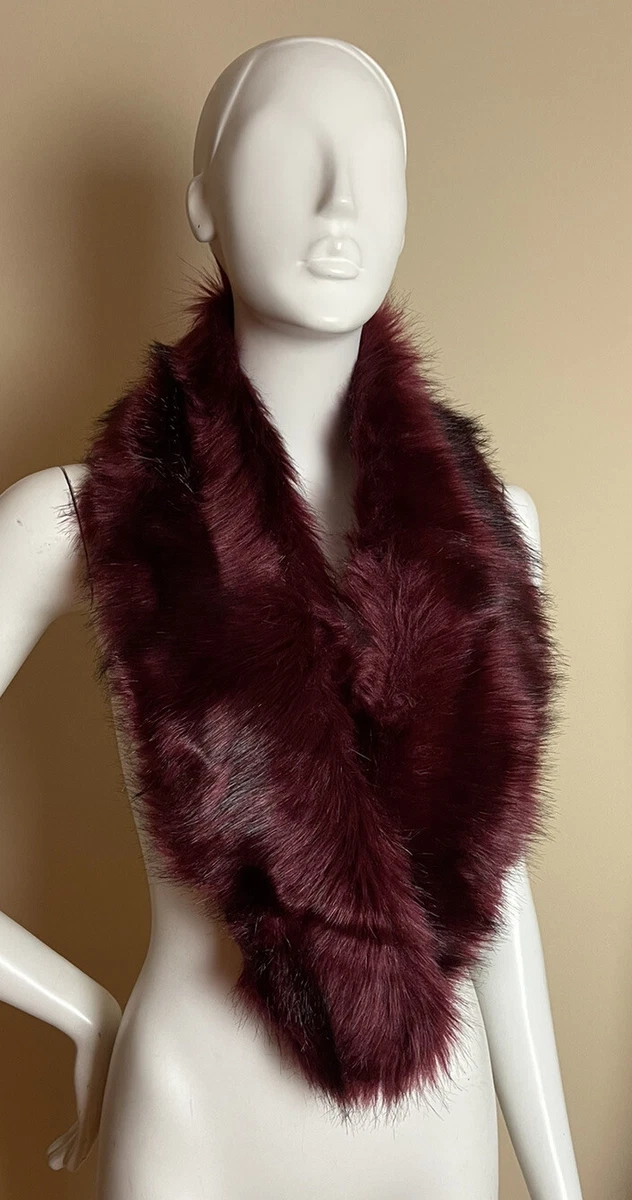Red fur collar deals