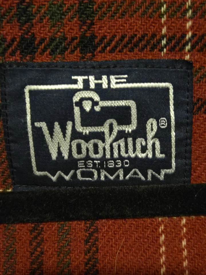De colección Woolrich Mujeres Lana Forrada Bolsillo Cremallera Tareas de Granero M SIN CAPUCHA 2 AGUJEROS PEQUEÑOS Foto 2 de 4