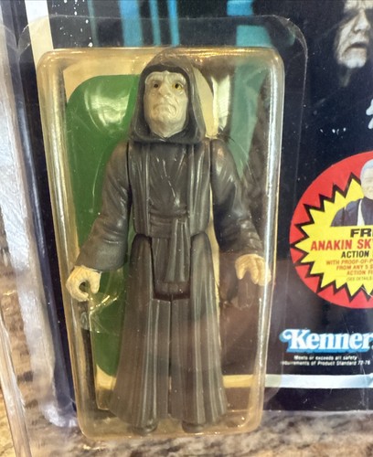 Figura de acción The Emperor ROTJ 71240 1984 Star Wars 79 reverso sin usar, en caja sin perforar LH599 - Imagen 2 de 24