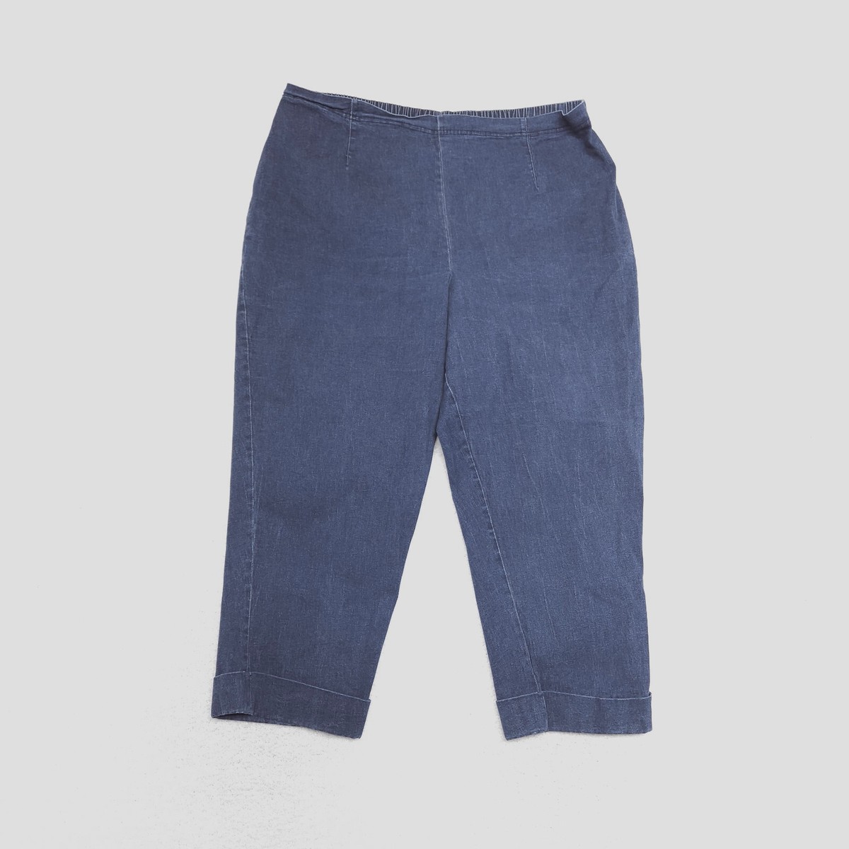 Cherokee Women's Plus Size 24W Blue Pull On Elastic Waist Capri Stretch  Jeans