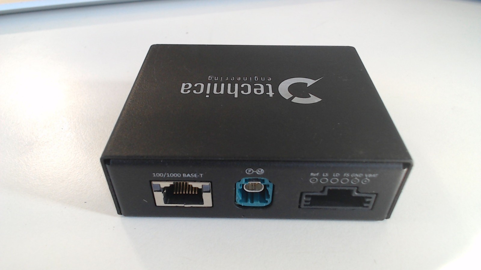 Technica Engineering TE-1402 100/1000BASE-T1 Media Converter