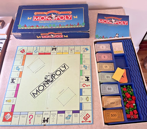 Monopoly Board Game Deluxe Edition | eBay