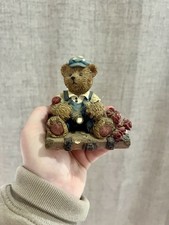 Boyds Beat Figurine With Roses
