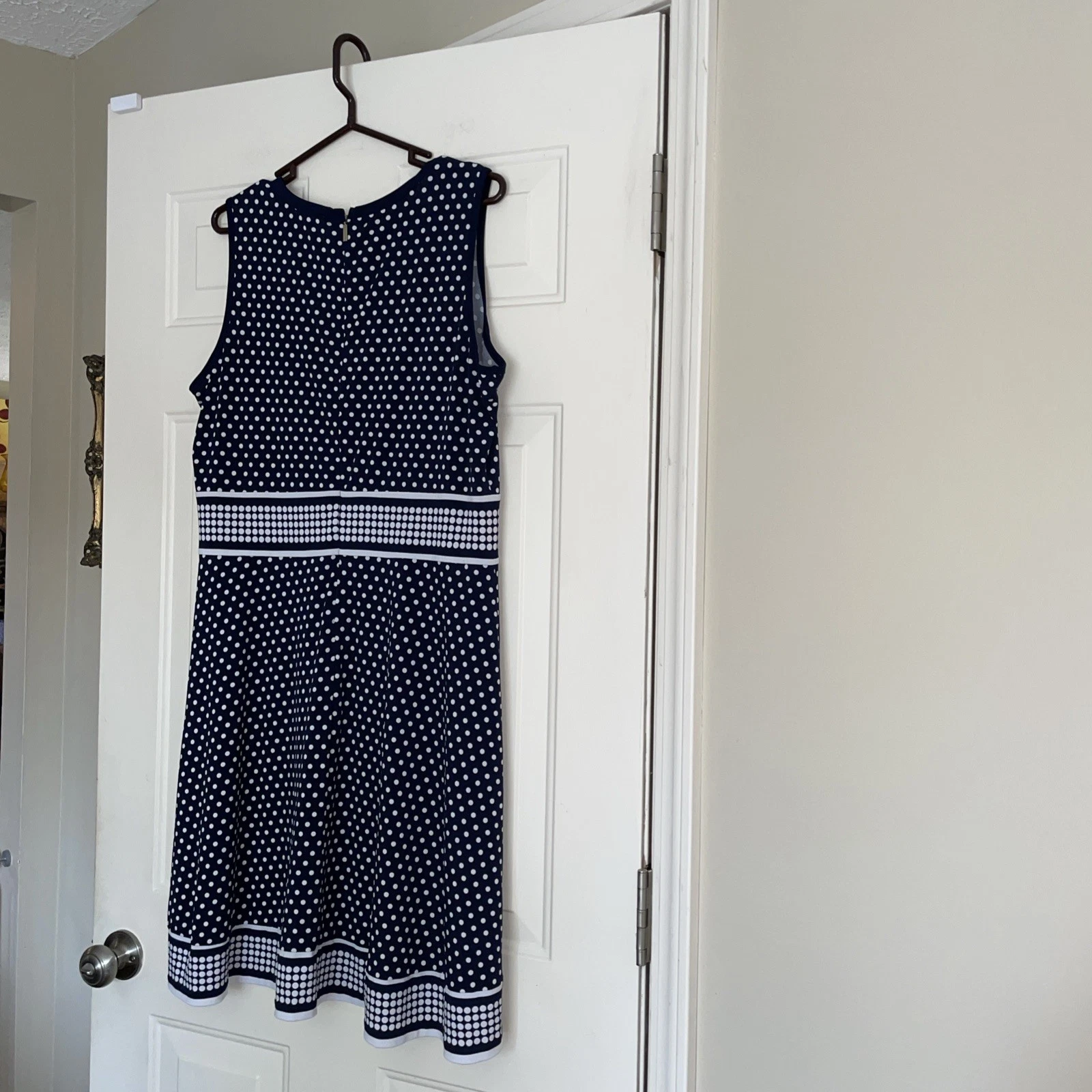 Abito donna Michael Kors jersey aderente e svasato 1x pois blu e bianco