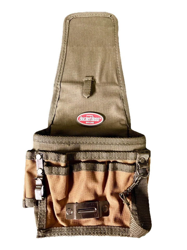 Bolsa de herramientas de polietileno Bucket Boss 54140 RipStop con ajuste de solapa: 9 bolsillos y 8 bucles para herramientas Foto 2 de 4