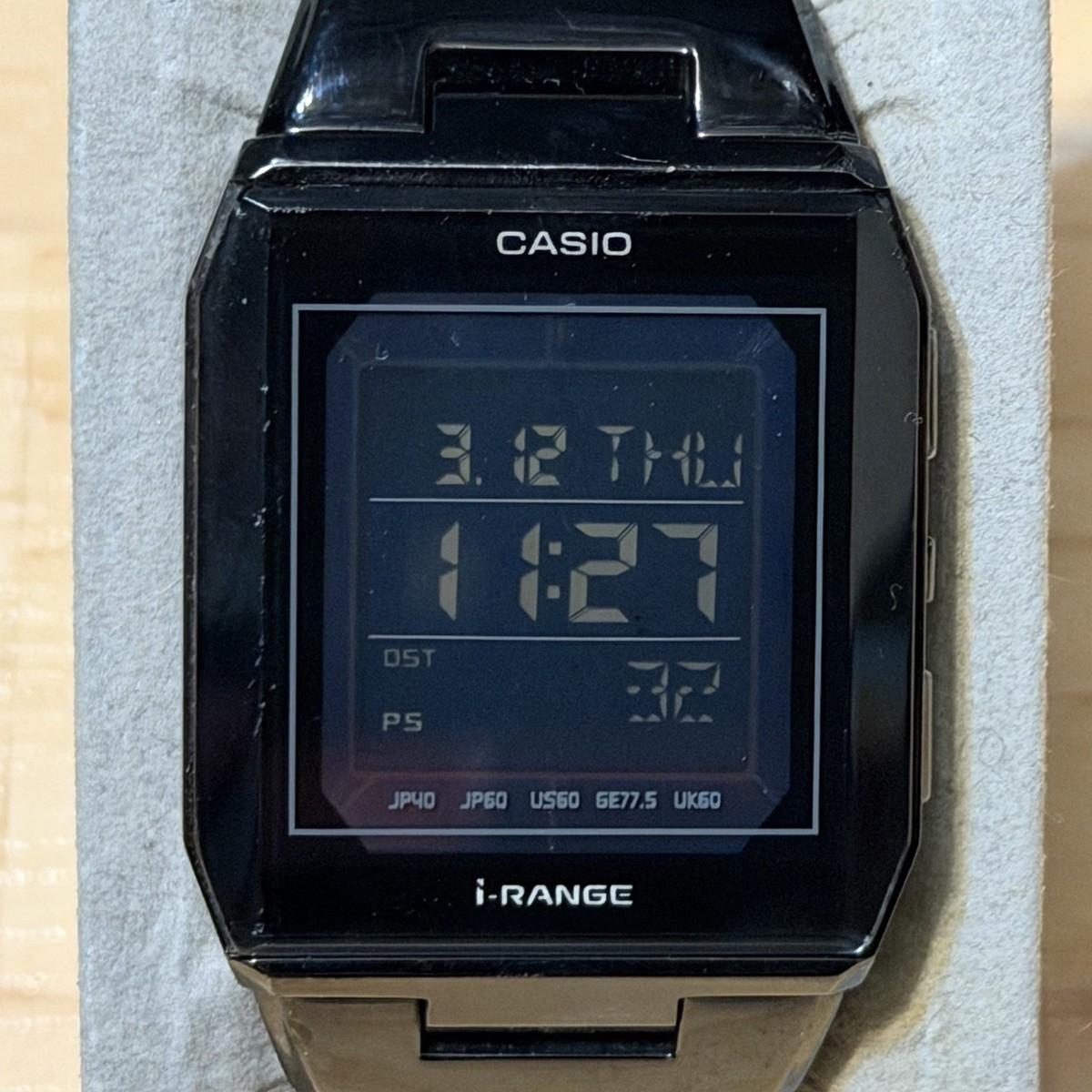 CASIO i-Range MULTI BAND 5 デジタル腕時計 Casio I-RANGE IRW-M300 Solar Atomic Multiband 5 Neg Display