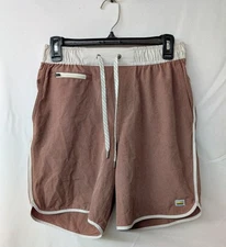 Vuori Banks Shorts 7" Inseam Unlined Mens Size Small Terracotta Color