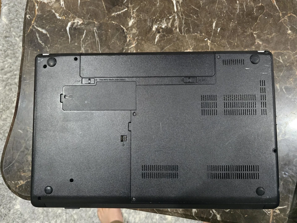 Lenovo Edge E545 (ThinkPad) Type 20B2 - Image 2 of 4