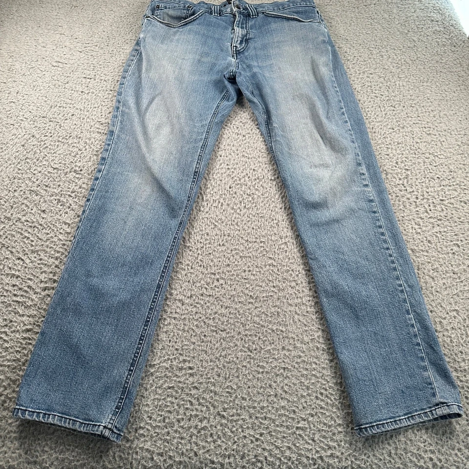 PrAna Men's Jeans Straight Fit Light Wash Denim Size 33 Stretch Flaw - Image 4 of 4