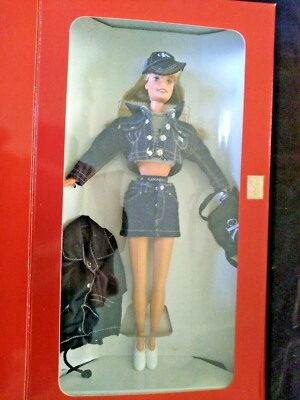  Vtg  CALVIN KLEIN JEANS BARBIE  #16211 Bloomimgdale Limited Edition Doll NRFB