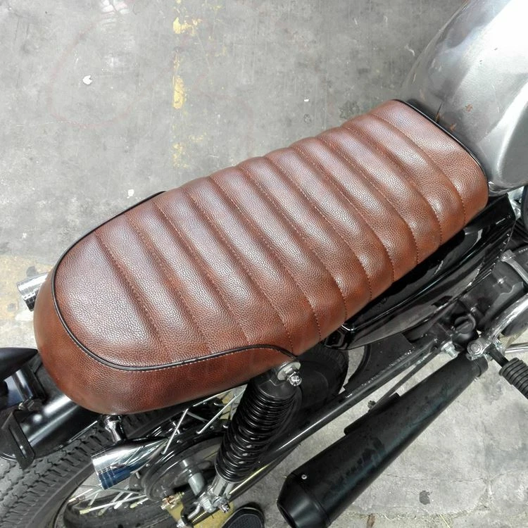 Sillín de colección plano/jorobado Brat Café Racer Seat para Honda CB Yamaha XJ Suzuki GSXR Foto 4 de 4