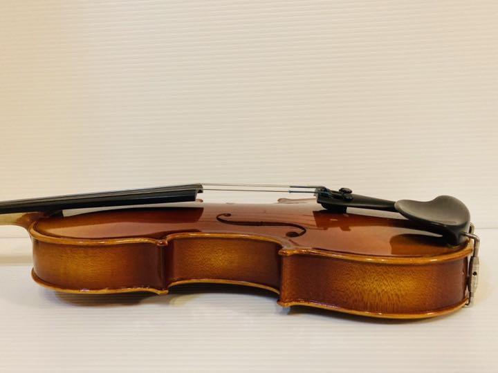 Suzuki Violin No.280 4/4 with Bow & Hard Case Tuning OK Some Suzuki Violin No.280 4/4 with Bow & Hard Case Tuning OK Some