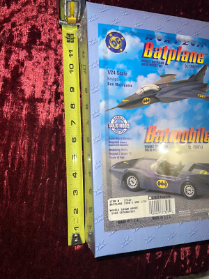 HORIZON ORIGINAL 1980's BATMOBILE 1/24 - FACTORY SEALED- BRAND NEW