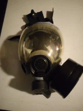US Military Issue US 87 MSA 5229 Gas Mask