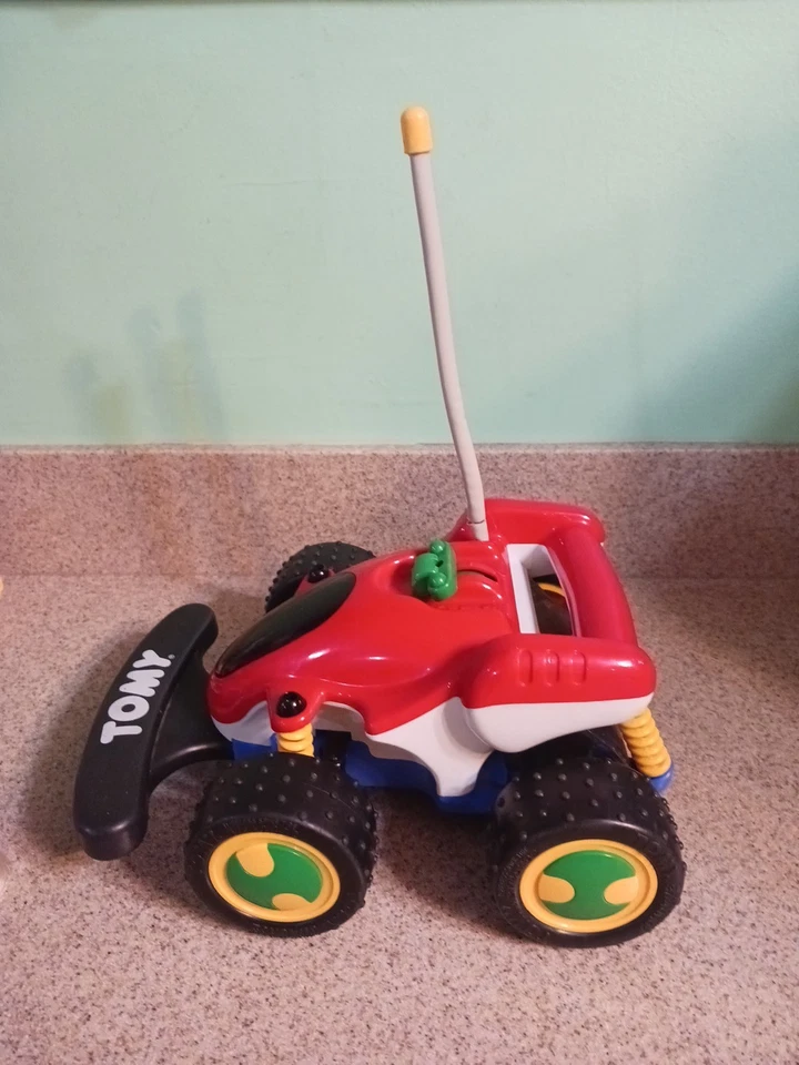 Vintage 1990 TOMY ‘Little R/C Buggy’ UNTESTED NO REMOTE - Image 3 of 4