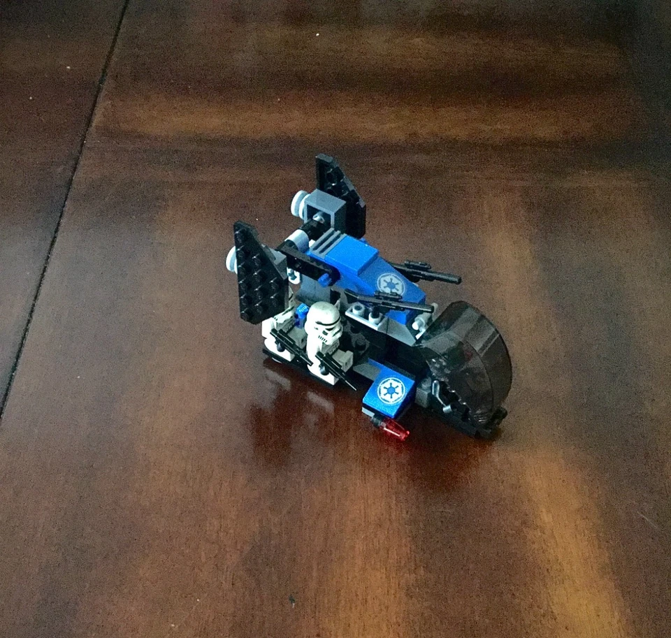 LEGO Star Wars: Imperial Dropship (7667) 100% Complete - Image 2 of 4