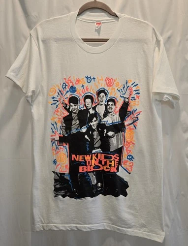 Vintage New Kids on the Block Graphic Concert T-Shirt Large Vintage vintage concert t-shirt, vintage, size L, single stitch, B+ condition