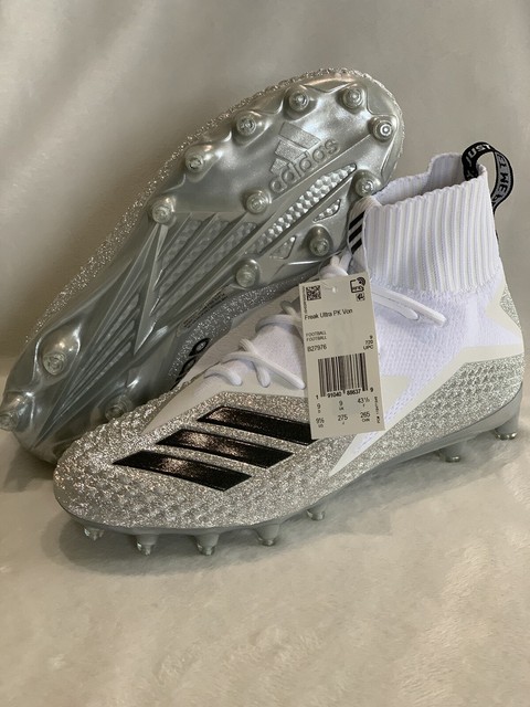 freak ultra primeknit cleats