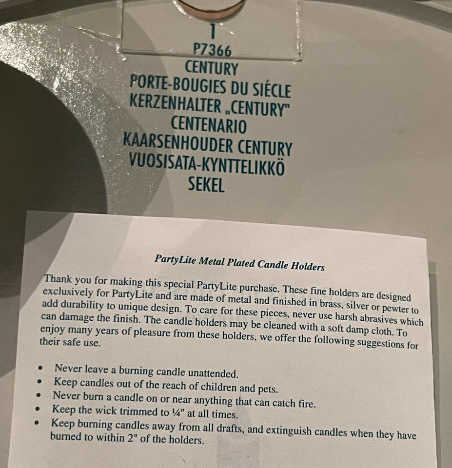 Centro de mesa de candelabro circular enchapado en latón PartyLite CENTURY P7633, 4 soportes Foto 2 de 4